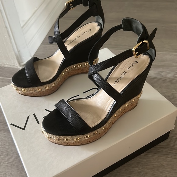 Wedges - Picture 2 of 6